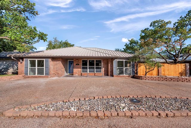 2808 Andover, Midland, TX 79705