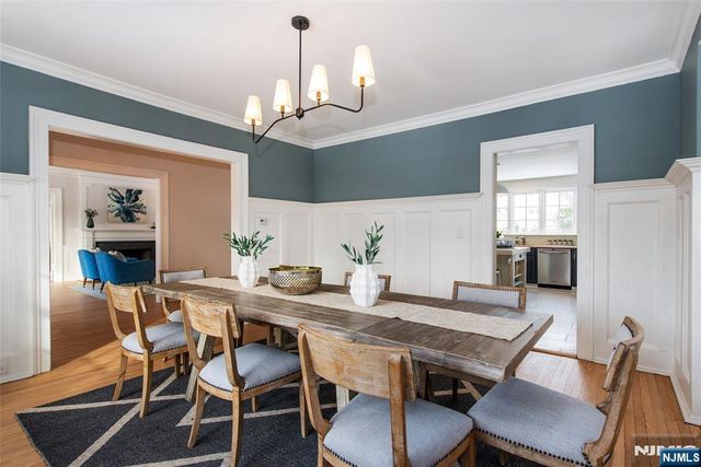 25 Melrose Place, Montclair, NJ 07042