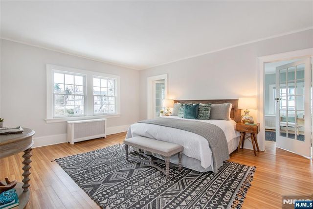 25 Melrose Place, Montclair, NJ 07042