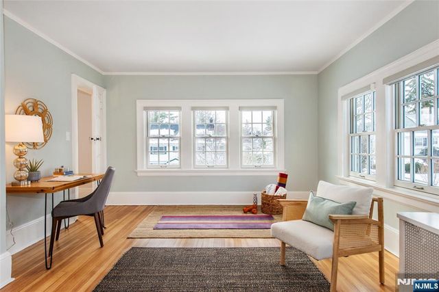 25 Melrose Place, Montclair, NJ 07042