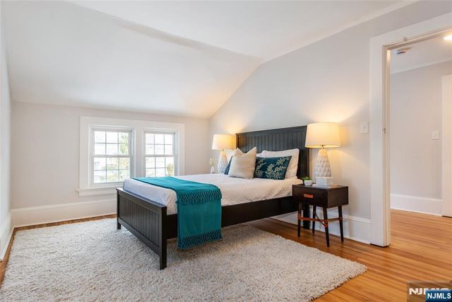 25 Melrose Place, Montclair, NJ 07042