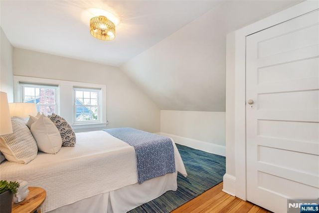 25 Melrose Place, Montclair, NJ 07042