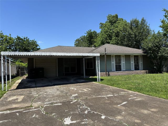 6159 Lyndhurst Drive, Houston, TX 77033