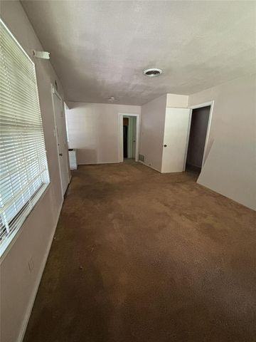 6159 Lyndhurst Drive, Houston, TX 77033