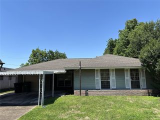 6159 Lyndhurst Drive, Houston, TX 77033