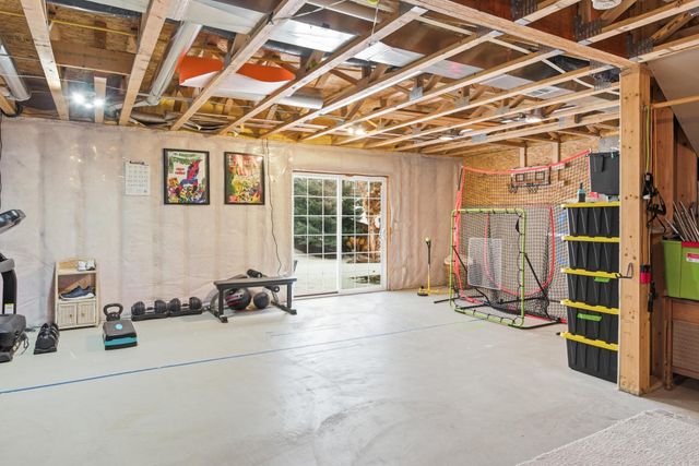 10512 Florida Avenue N, Brooklyn Park, MN 55445