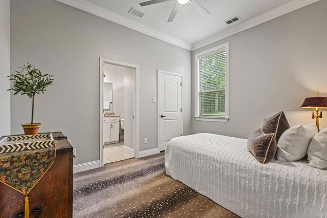 1090 Stone Trail Lane, Cross Roads, TX 76227