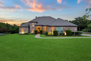 1090 Stone Trail Lane, Cross Roads, TX 76227