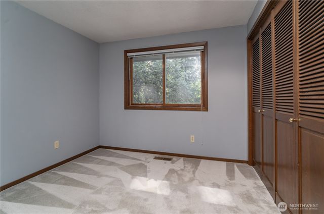 2102 2104 Mark Street NE, Lacey, WA 98516