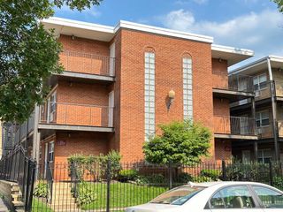 4547 N Dover Street 2C, Chicago, IL 60640