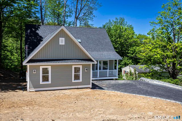 24 West Lakeview Road, Plymouth, CT 06782