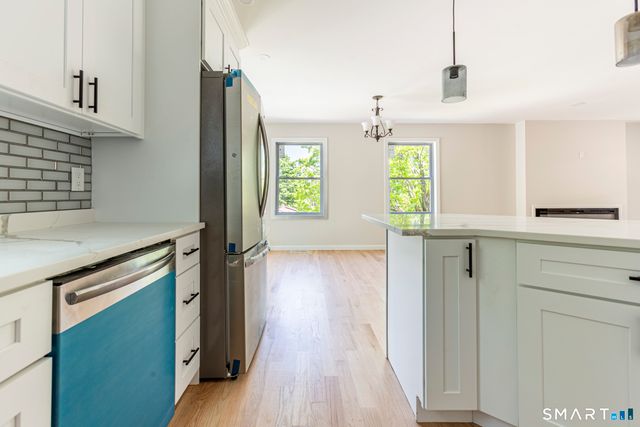 24 West Lakeview Road, Plymouth, CT 06782