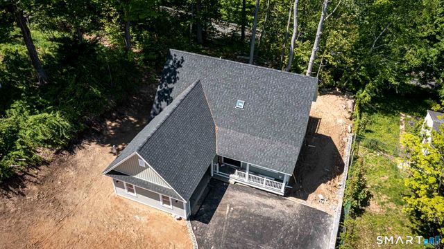 24 West Lakeview Road, Plymouth, CT 06782