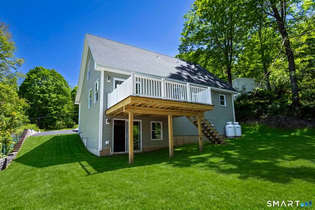 24 West Lakeview Road, Plymouth, CT 06782