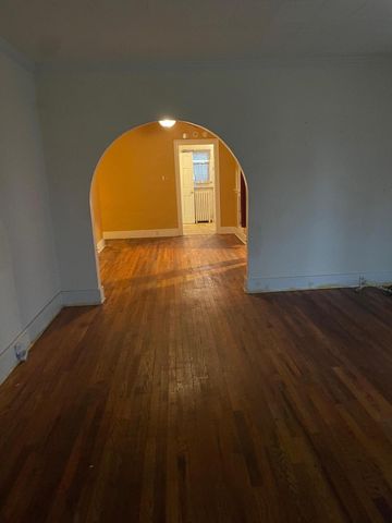 522 Walnut Street, Three Rivers, MI 49093