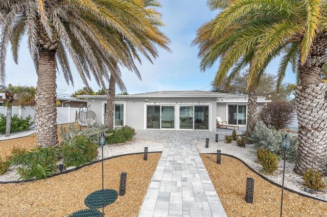 9020 GULF BOULEVARD, St Pete Beach, FL 33706