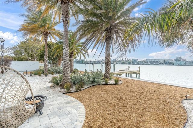 9020 GULF BOULEVARD, St Pete Beach, FL 33706