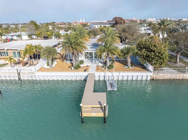 9020 GULF BOULEVARD, St Pete Beach, FL 33706