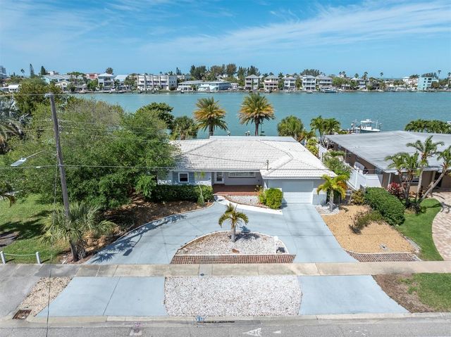 9020 GULF BOULEVARD, St Pete Beach, FL 33706