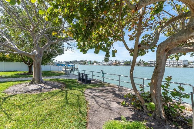 9020 GULF BOULEVARD, St Pete Beach, FL 33706