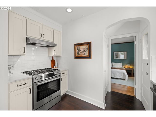 5615 Ne 14TH Ave, Portland, OR 97211