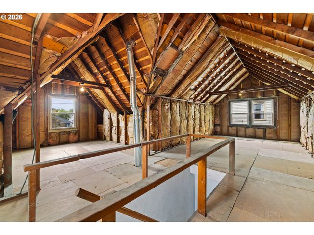 5615 Ne 14TH Ave, Portland, OR 97211