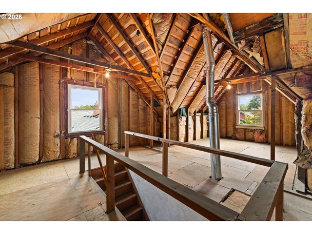 5615 Ne 14TH Ave, Portland, OR 97211