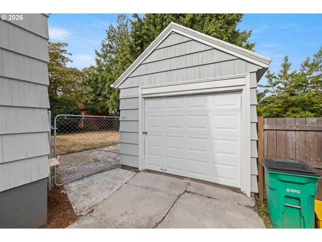 5615 Ne 14TH Ave, Portland, OR 97211