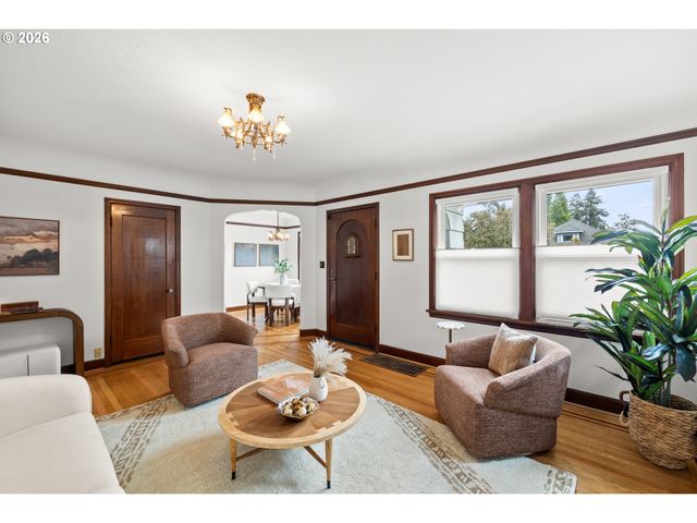 5615 Ne 14TH Ave, Portland, OR 97211