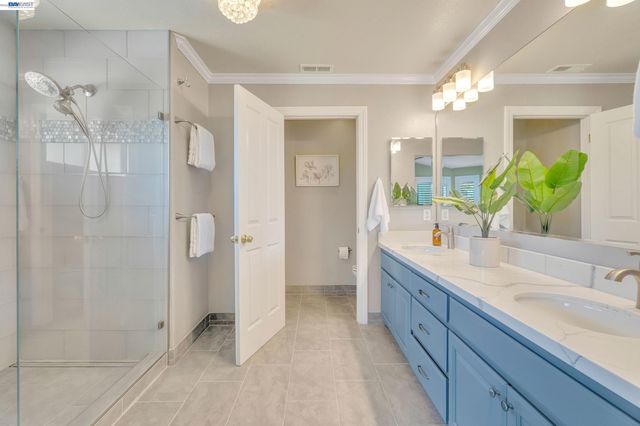 282 Del Valle Ct, Pleasanton, CA 94566