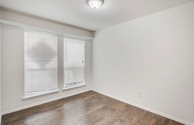 6414 Valleybrooke Court, Arlington, TX 76001