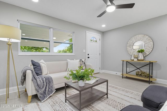 337 SONORA Drive, Orange Park, FL 32073