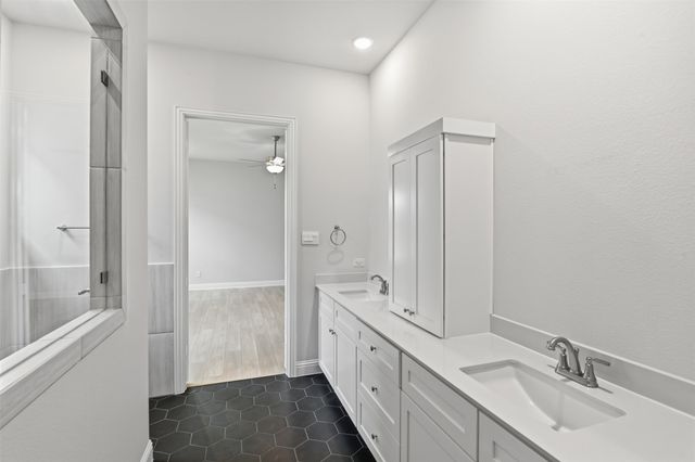 2524 Ballaster Mews, Rowlett, TX 75088