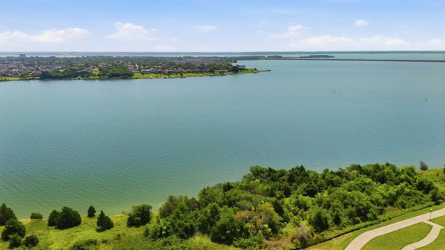 2524 Ballaster Mews, Rowlett, TX 75088