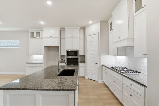 2524 Ballaster Mews, Rowlett, TX 75088