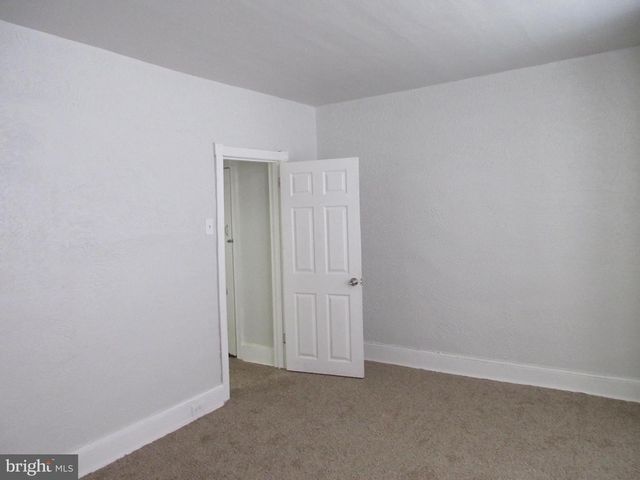 3646 N 8TH ST, Philadelphia, PA 19140