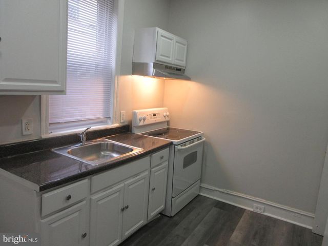 3646 N 8TH ST, Philadelphia, PA 19140