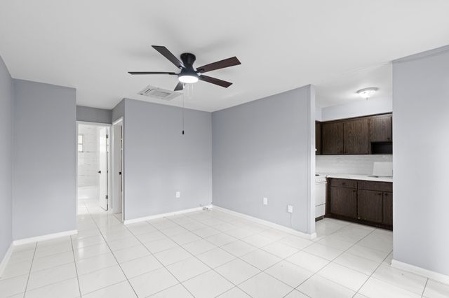 6125 SW 48th Court 3, Davie, FL 33314