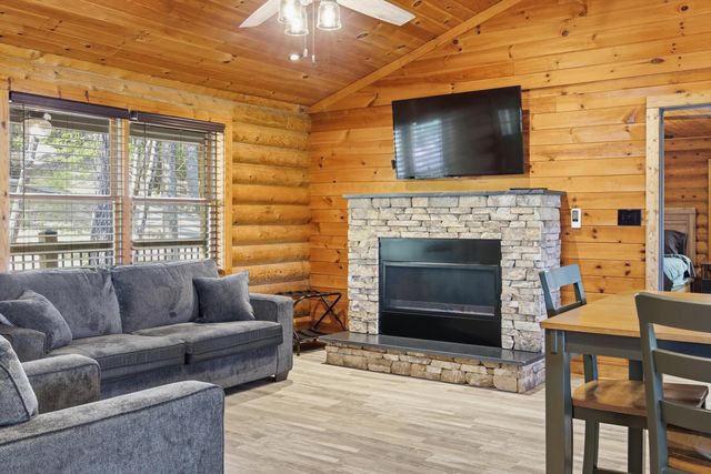 594 Shawnee Trail, Chatsworth, GA 30705