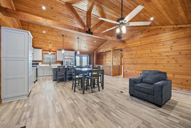 594 Shawnee Trail, Chatsworth, GA 30705