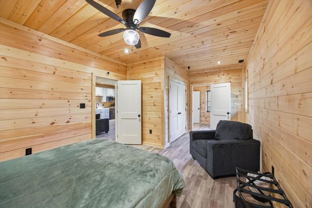 594 Shawnee Trail, Chatsworth, GA 30705