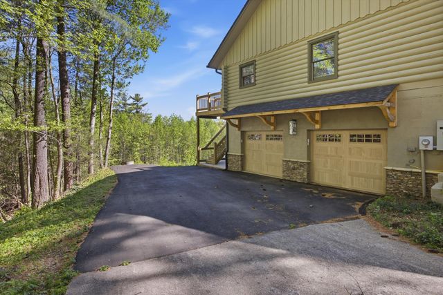 594 Shawnee Trail, Chatsworth, GA 30705