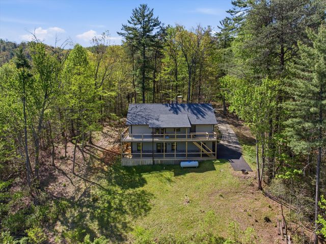 594 Shawnee Trail, Chatsworth, GA 30705