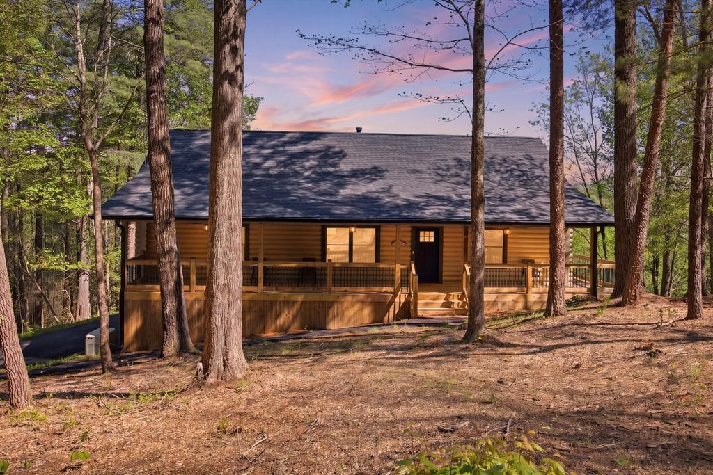594 Shawnee Trail, Chatsworth, GA 30705