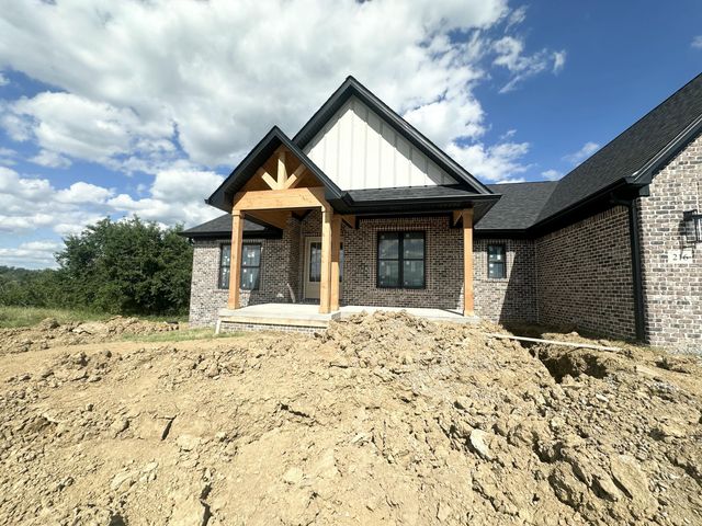 216 Brandenburg Way, Richmond, KY 40475