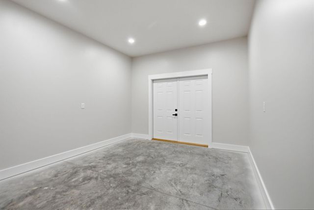 216 Brandenburg Way, Richmond, KY 40475