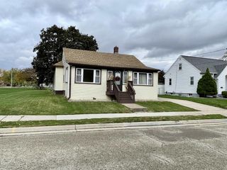 1718 Linden Avenue, Janesville, WI 53548