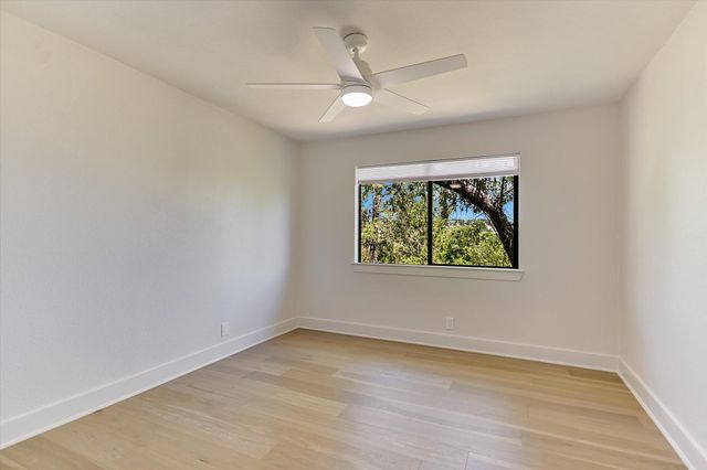 1923 Cypress PT W, Austin, TX 78746
