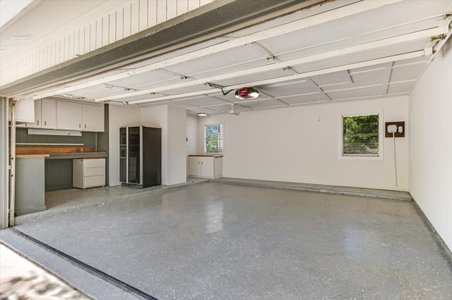 1923 Cypress PT W, Austin, TX 78746