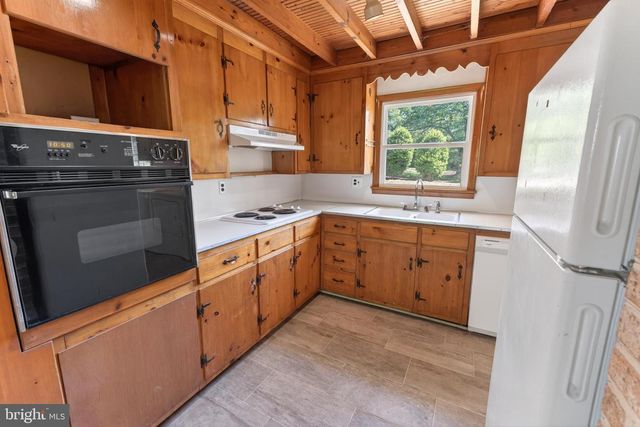 28266 RIVERSIDE DR, Fruitland, MD 21826